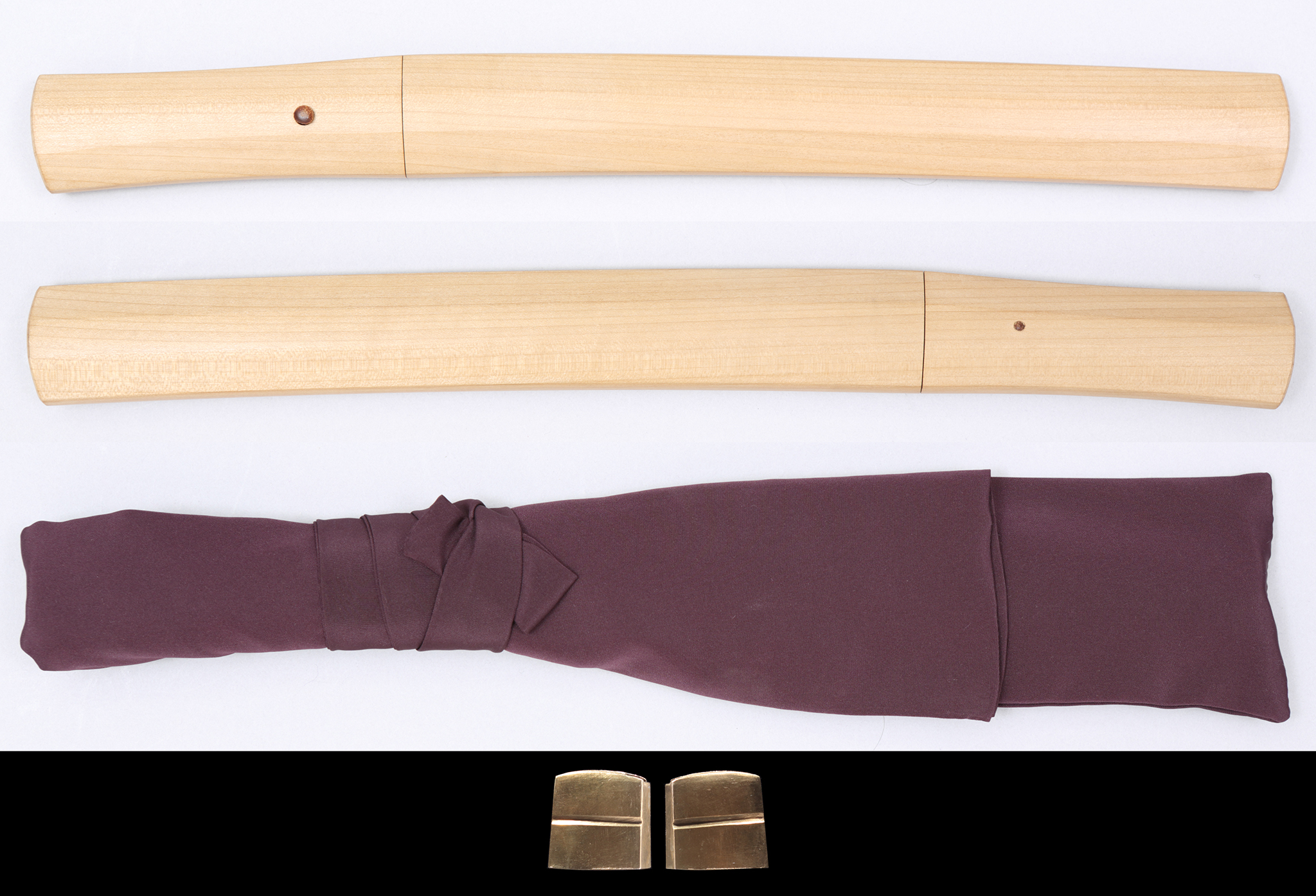 【寸法】刃長 20.6cm(6寸7分9厘)、内反り、元幅 1.95cm、元重ね 0.45cm、目釘孔 2個、刀身重量 77.8g 、白鞘全長 37cm 